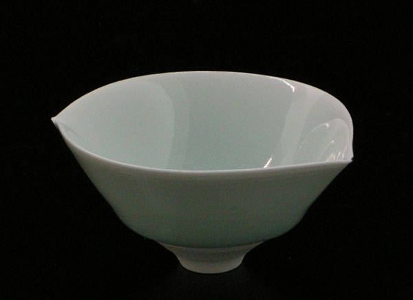 深見陶治 青白磁ぐい呑 | ギャラリー桃青