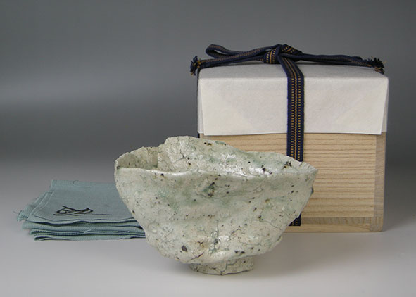 鈴木五郎作茶碗陶器 鈴木五郎 灰釉引出茶碗 | ギャラリー桃青